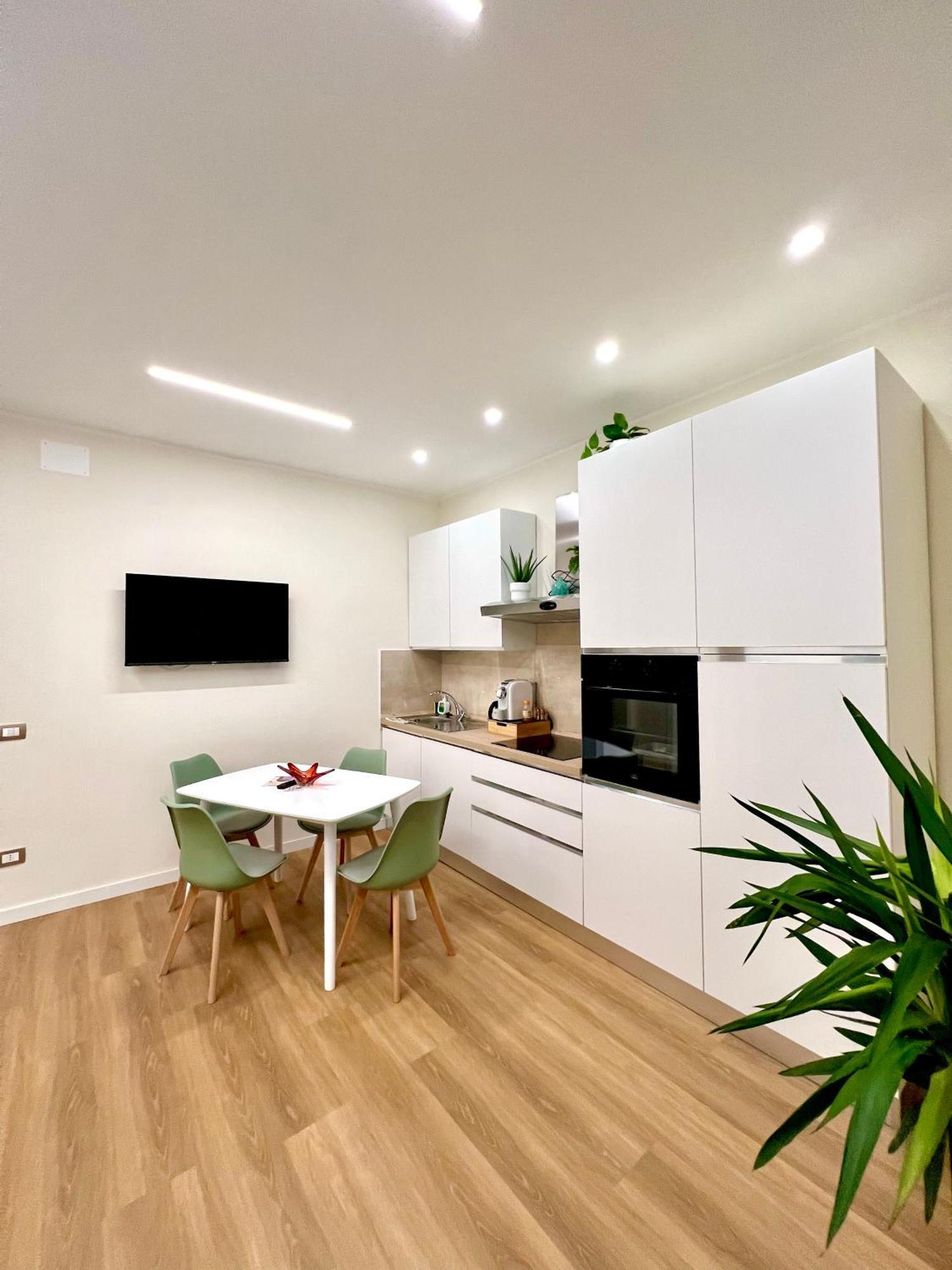 The Dream Apartment 100 M Dal Mare Savona Exterior foto